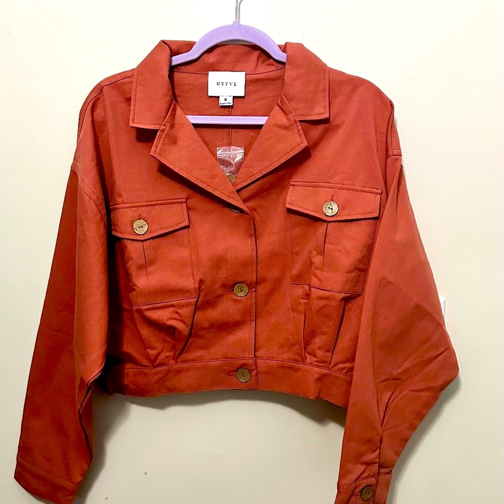 crop denim jacket/ Medium fit